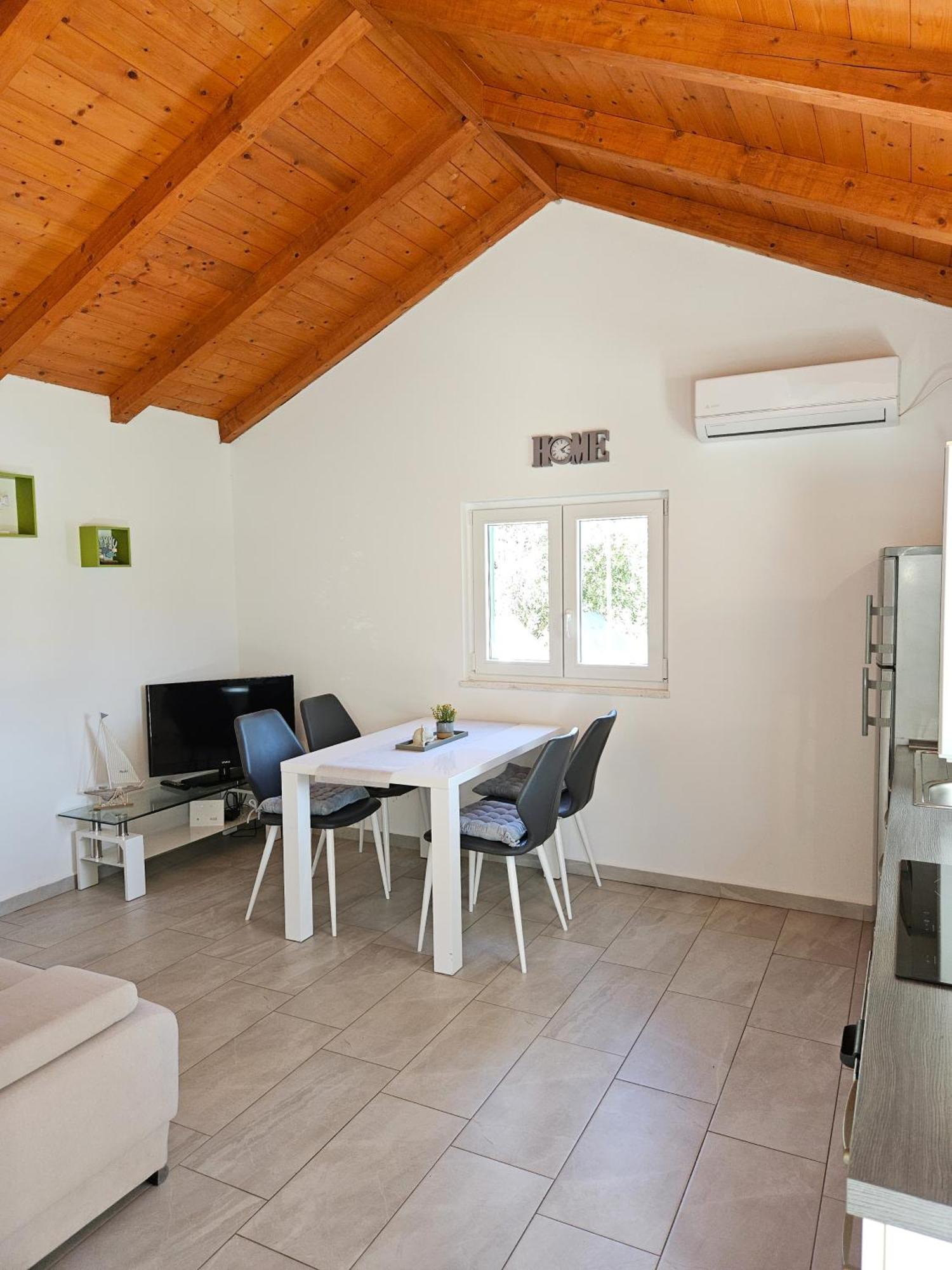 Vineyard House & Olive Grove House Racisce Exterior foto